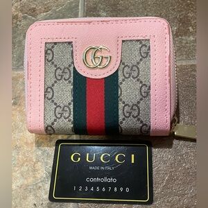 GGee monogram logo wallet pink to match your bag or purse so cute!! 💖🔥